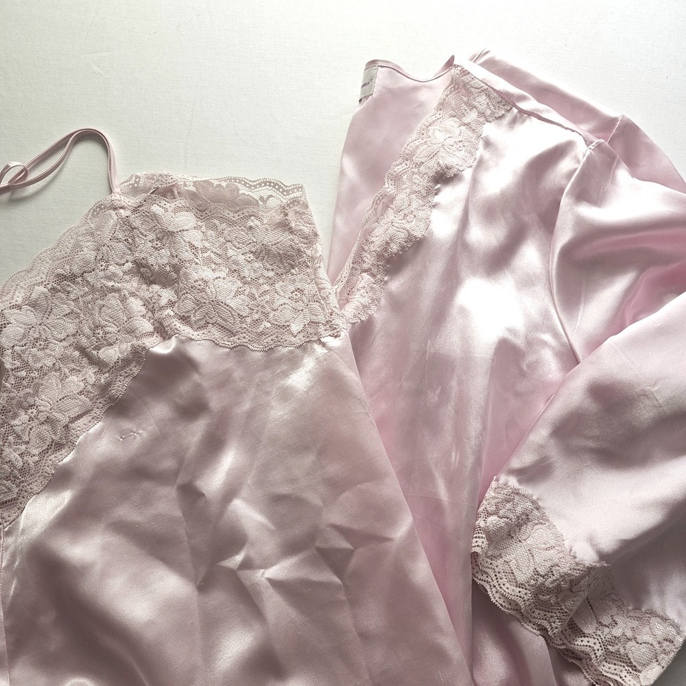 Amoureuse Pink Satin Lace Trim Nightgown and Robe Set Large 2PC Lingerie